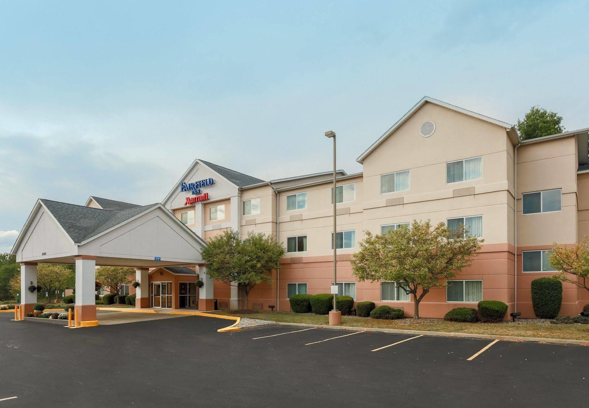 Fairfield Inn By Marriott Warren Niles Bagian luar foto